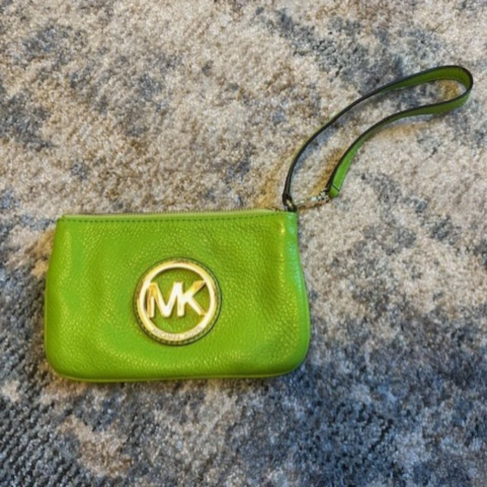 Michael Kors leather wristlet